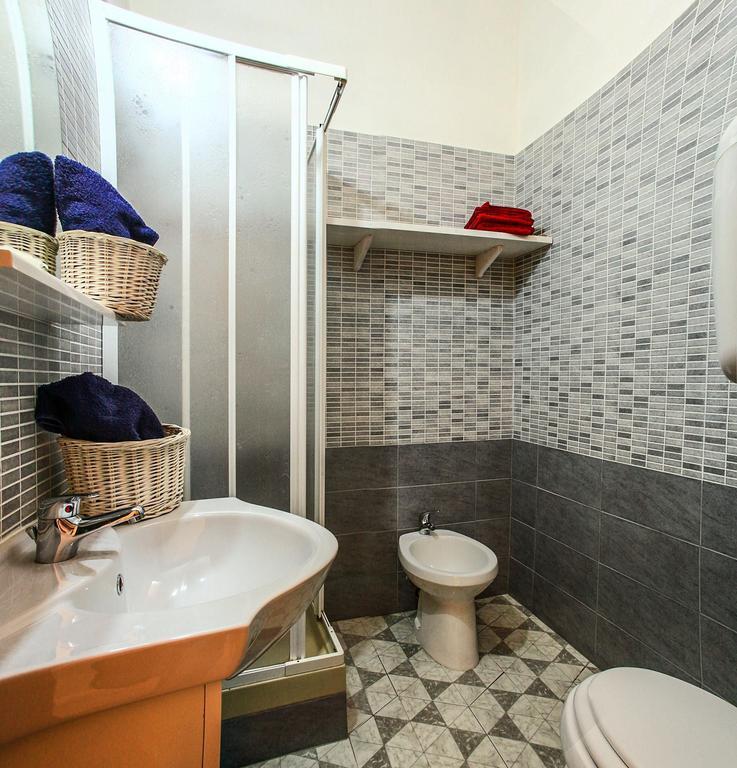 Albergo Aurora Κάλιαρι Δωμάτιο φωτογραφία